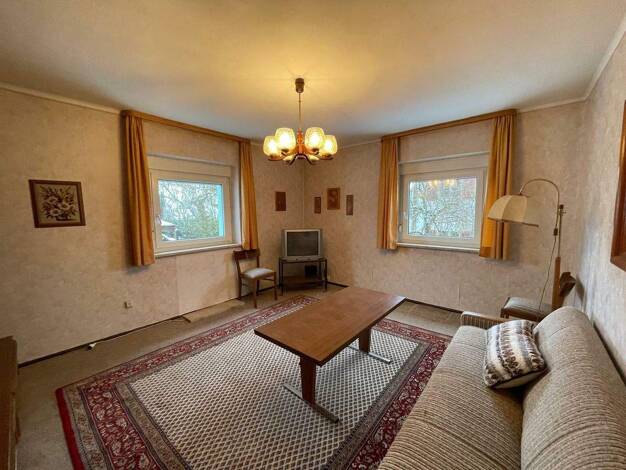 Mehrfamilienhaus zum Kauf 300.000 € 8 Zimmer 176 m² 590 m² Grundstück Kulmbach 95326