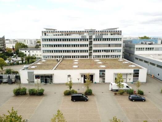 Lagerhalle zur Miete 8.835 m² Lagerfläche teilbar ab 1.200 m² Bahnstraße 35 A Dreieichenhain Dreieich 63303