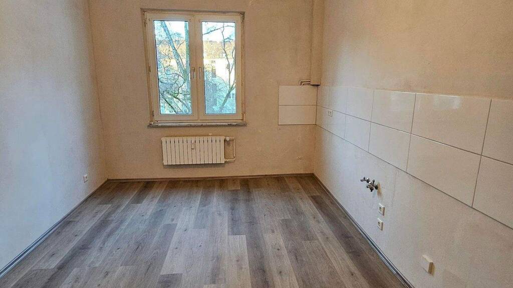 Wohnung zur Miete 666 € 3 Zimmer 89,6 m² 2. Geschoss frei ab sofort Gitschiner Str. 70 Hochfeld Duisburg 47053