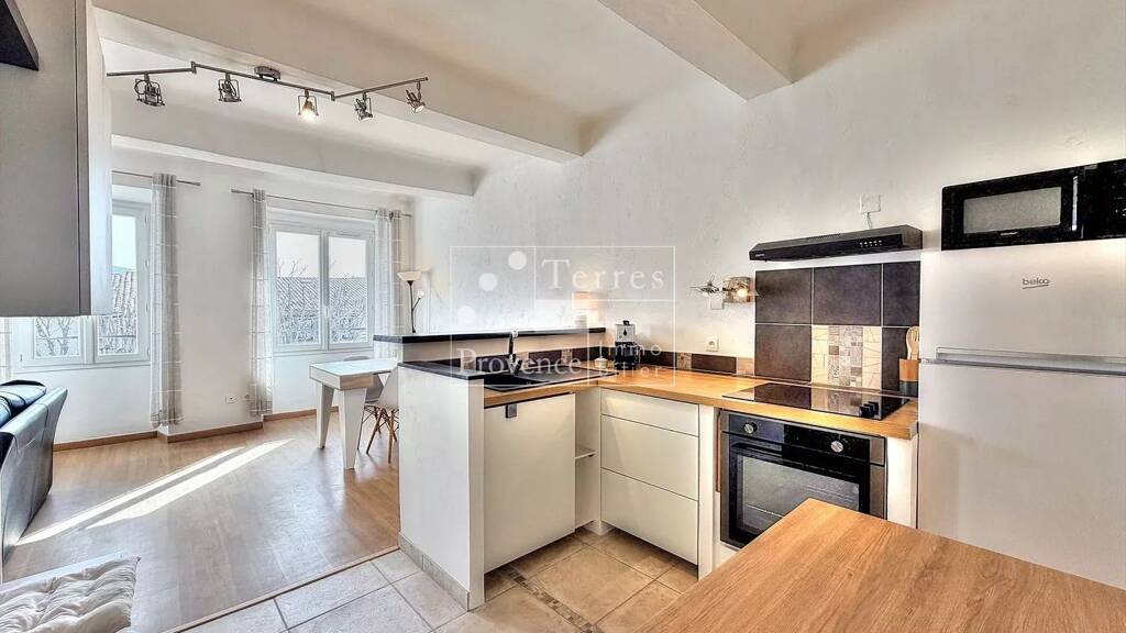 Wohnung zum Kauf 112.500 € 45 m² Aups 83630