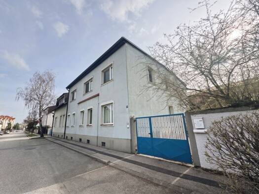 Sonstiges zum Kauf 8,5 Zimmer 230 m² 1.004 m² Grundstück Wiener Neustadt 2700