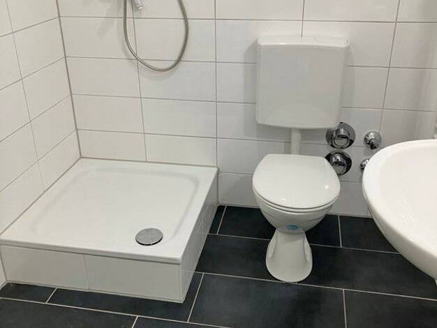 Wohnung zur Miete 764 € 2 Zimmer 55 m² 5. Geschoss frei ab 05.10.2026 Rebstöcker Weg 1 Rödelheim Frankfurt am Main 60489