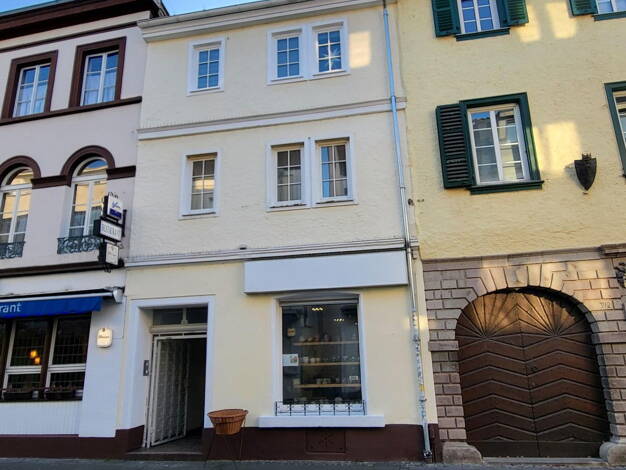 Mehrfamilienhaus zum Kauf provisionsfrei 450.000 € 7 Zimmer 180 m² 120 m² Grundstück Königswinter 53639