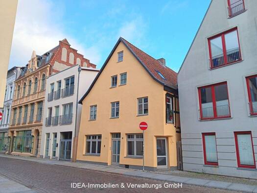 Wohnung zur Miete 270 € 1,5 Zimmer 34 m² 2. Geschoss frei ab sofort Wasserstraße Altstadt Stralsund 18439