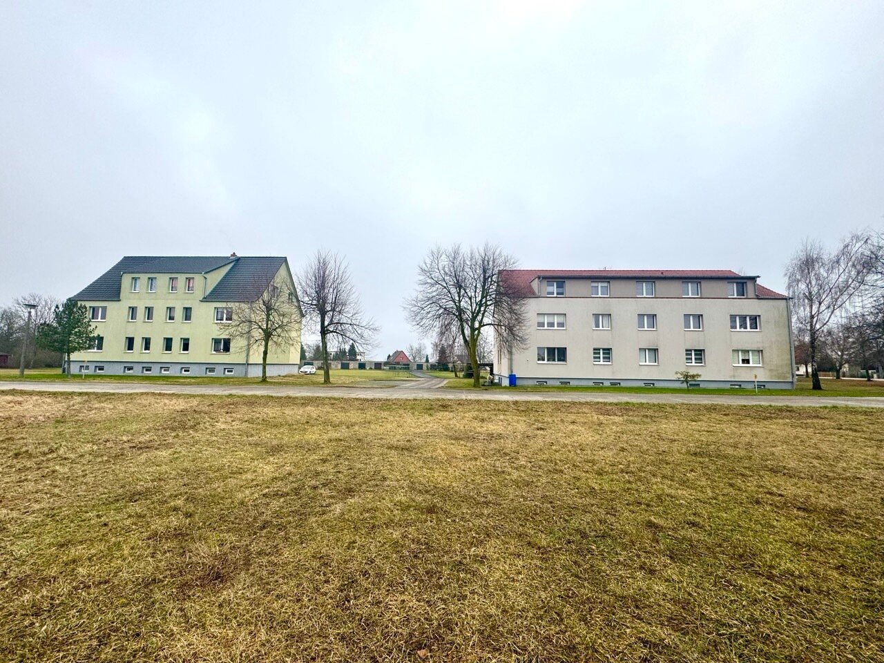 Immobilie zum Kauf als Kapitalanlage geeignet 1.100.000 € 52 Zimmer 1.330 m²<br/>Fläche 5,1 m²<br/>Grundstück Golzow 15328