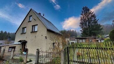 Einfamilienhaus zum Kauf 85.000 € 3 Zimmer 85 m² 292 m² Grundstück Falkenstein Falkenstein 08223