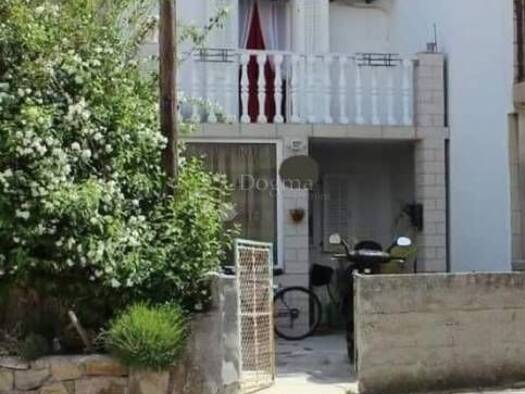 Haus zum Kauf 210.000 € 2 Zimmer 180 m² Kampor, Rab Rab 51280