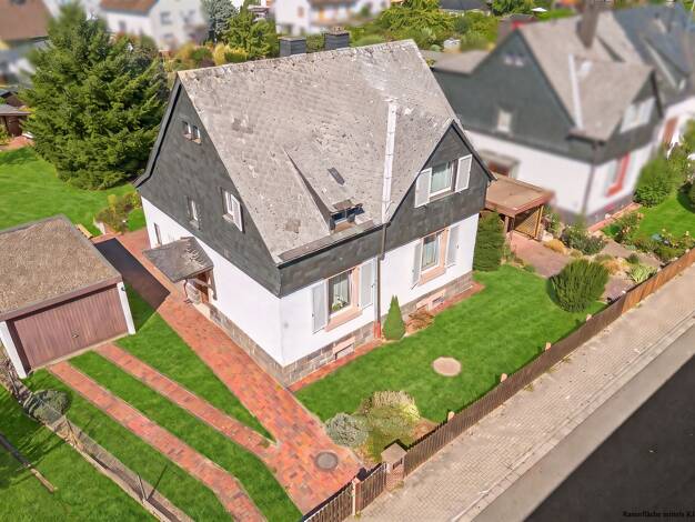 Einfamilienhaus zum Kauf 315.000 € 4 Zimmer 131 m² 907 m² Grundstück Wölfersheim Wölfersheim 61200