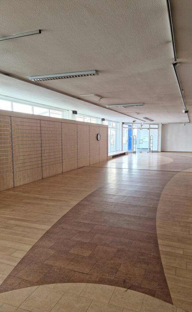 Ladenfläche zur Miete provisionsfrei 1.250 € 2 Zimmer 180 m² Verkaufsfläche Josef-Niederprüm-Straße 1 Bitburg Bitburg 54634
