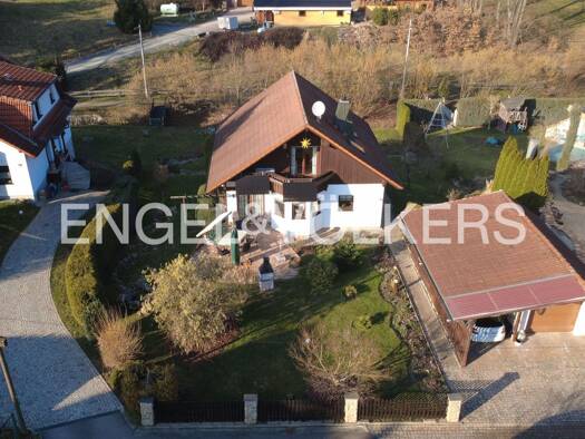Einfamilienhaus zum Kauf 280.000 € 6 Zimmer 133 m² 1.100 m² Grundstück Mosel Zwickau 08058