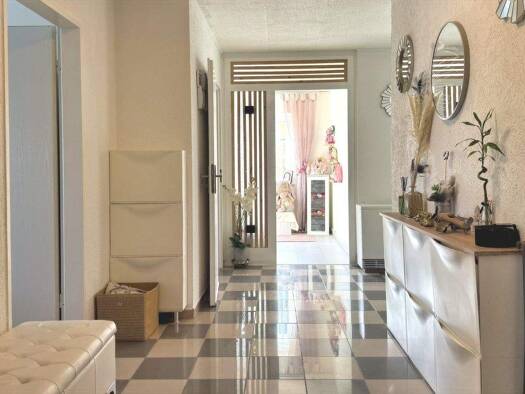 Wohnung zum Kauf 280.000 € 3,5 Zimmer 94 m² Unterkochen Aalen 73432