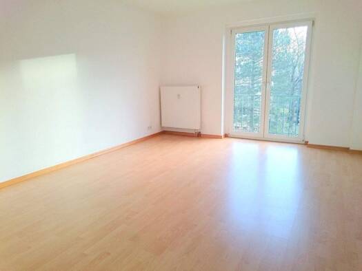 Wohnung zur Miete 299 € 2 Zimmer 54 m² 2. Geschoss frei ab sofort Yorckgebiet Chemnitz 09130