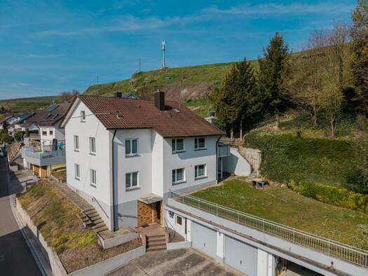 Mehrfamilienhaus zum Kauf 590.000 € 7,5 Zimmer 172,5 m² 1.587 m² Grundstück Malterdingen 79364