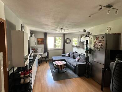 Wohnung zur Miete 670 € 2 Zimmer 39,5 m² Geschoss 1/3 frei ab 01.10.2025 Herderstraße 13 Fellbach Fellbach 70734
