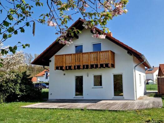 Einfamilienhaus zum Kauf 548.000 € 5 Zimmer 142 m² 539 m² Grundstück Gendorf Burgkirchen an der Alz 84508