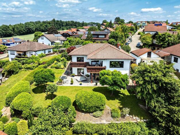 Einfamilienhaus zum Kauf 624.000 € 6 Zimmer 241,1 m² 971 m² Grundstück Steinsfurt Sinsheim 74889