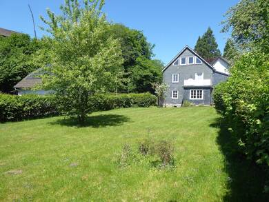 Einfamilienhaus zum Kauf 369.000 € 3 Zimmer 110 m² 2.011 m² Grundstück Dieringhausen Gummersbach / Dieringhausen 51645