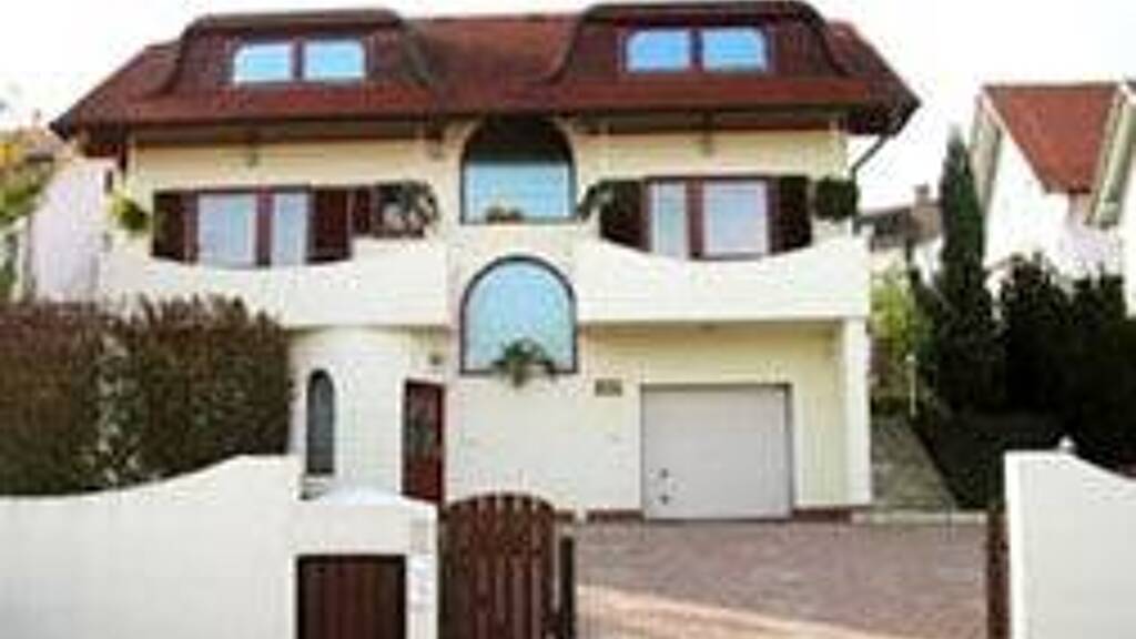 Einfamilienhaus zum Kauf 460.000 € 6 Zimmer 520 m² 893 m² Grundstück Limbus 2341