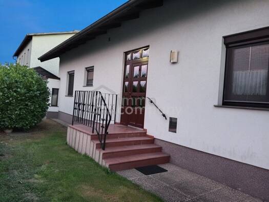 Bungalow zum Kauf 398.000 € 4 Zimmer 104 m² 600 m² Grundstück Theresienfeld 2604
