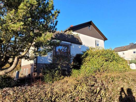 Doppelhaushälfte zum Kauf provisionsfrei 340.000 € 6 Zimmer 141 m² 632 m² Grundstück Hertingshausen Baunatal 34225