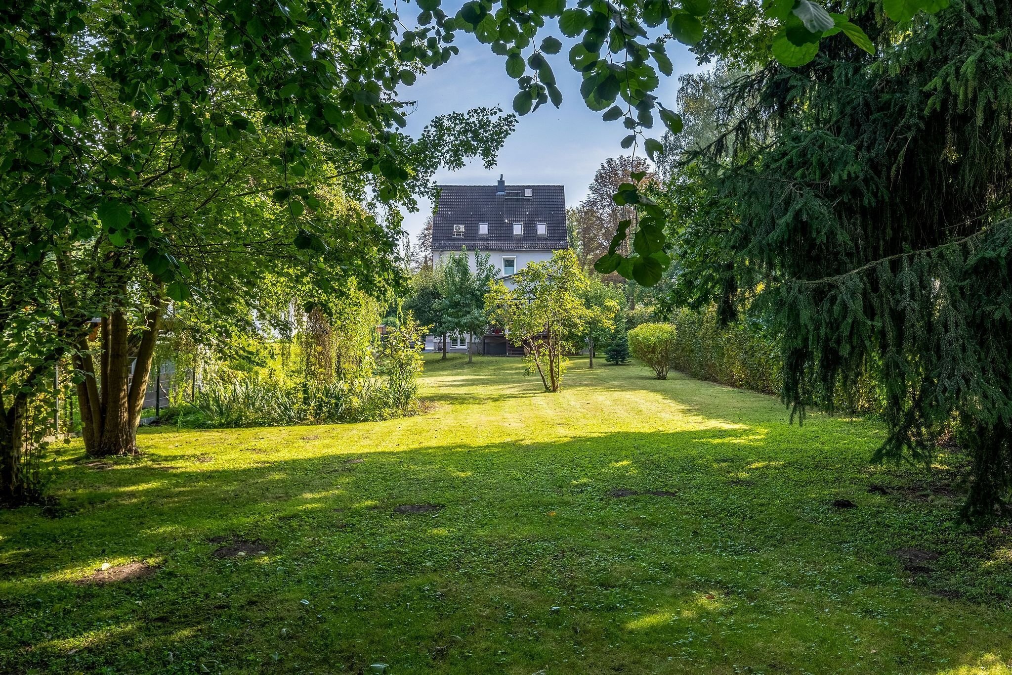 Einfamilienhaus zum Kauf 1.850.000 € 6 Zimmer 185,2 m²<br/>Wohnfläche 1.640 m²<br/>Grundstück Hermsdorf Berlin 13467