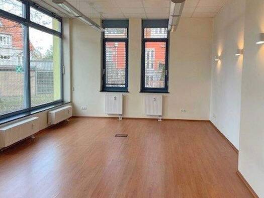 Bürofläche zur Miete 13,50 € 105 m² Bürofläche Dachau 85221