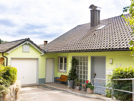 Einfamilienhaus zum Kauf als Kapitalanlage geeignet 519.000 € 7 Zimmer 204 m² 698 m² Grundstück Marzell Malsburg-Marzell 79429