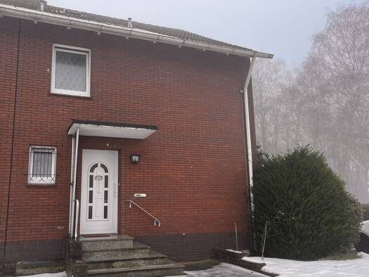 Doppelhaushälfte zum Kauf provisionsfrei 175.000 € 4 Zimmer 100 m² 415 m² Grundstück Neustadt Quakenbrück 49610