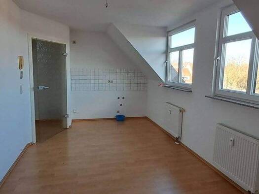 Wohnung zur Miete 400 € 2 Zimmer 46 m² 2. Geschoss Schloßplatz 11 Machern 04827