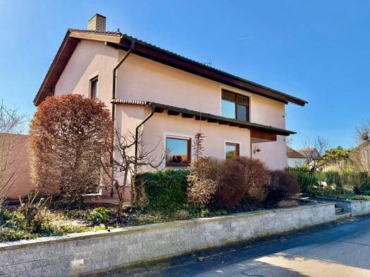 Einfamilienhaus zum Kauf 550.000 € 5,5 Zimmer 156 m² 780 m² Grundstück Jechtingen Sasbach am Kaiserstuhl 79361