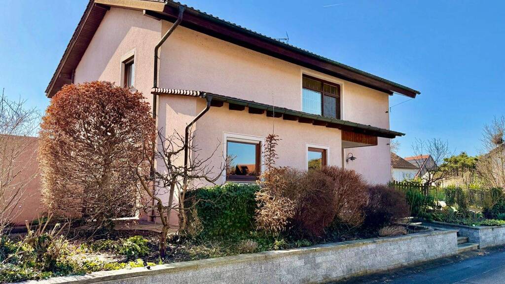 Einfamilienhaus zum Kauf 550.000 € 5,5 Zimmer 156 m² 780 m² Grundstück Jechtingen Sasbach am Kaiserstuhl 79361