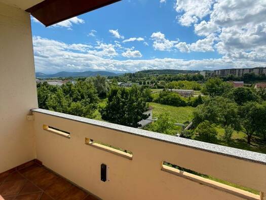 Wohnung zur Miete 530 € 3 Zimmer 59,1 m² 4. Geschoss frei ab sofort Volkstedt Rudolstadt 07407