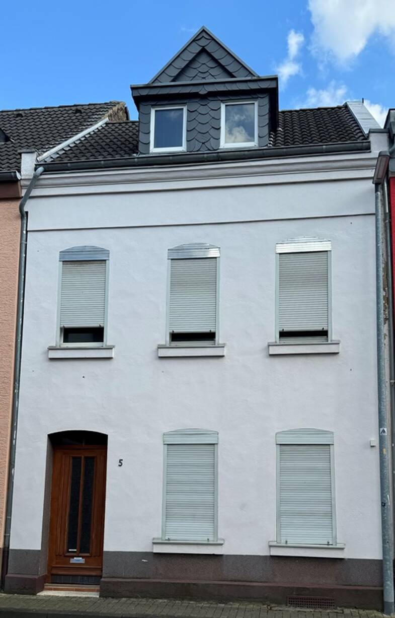 Einfamilienhaus zum Kauf 165.000 € 4 Zimmer 85 m² 152 m² Grundstück Innenstadt Euskirchen-Innenstadt 53879