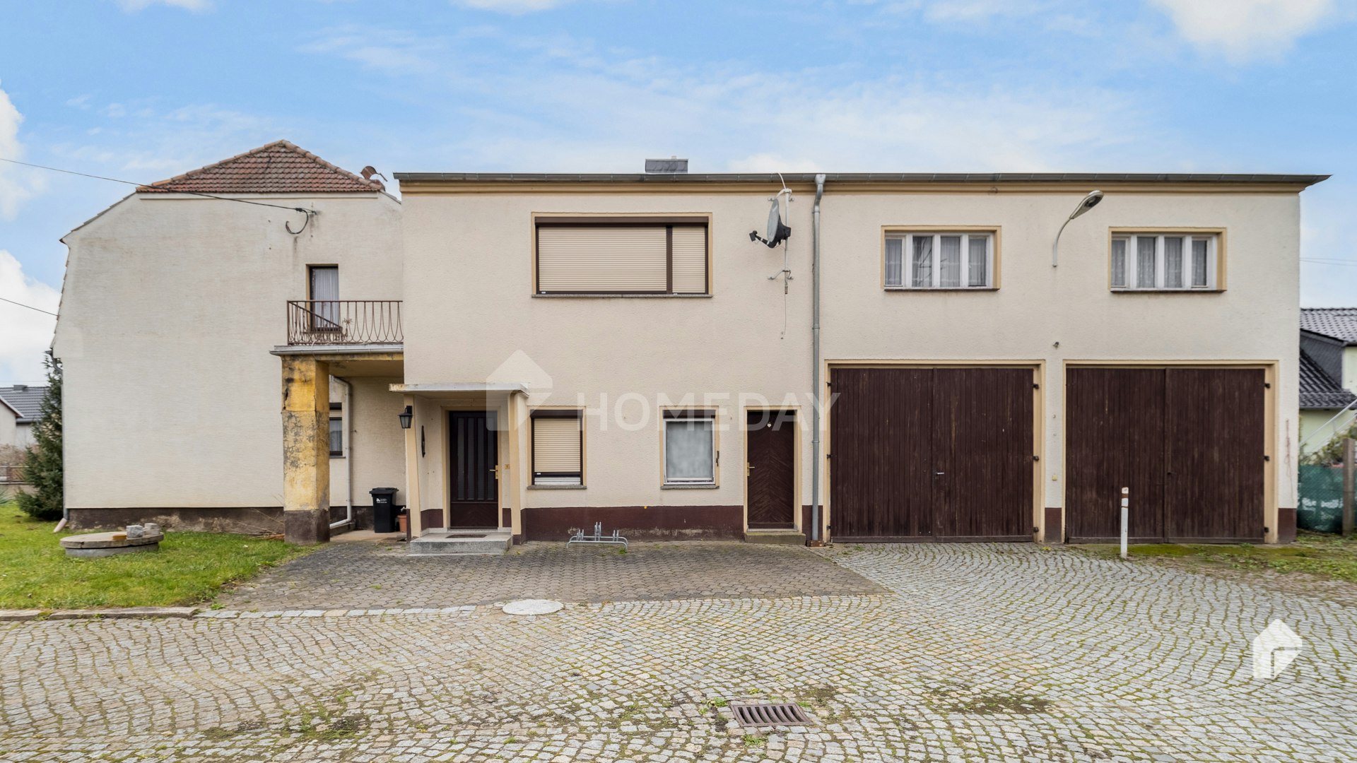 Einfamilienhaus zum Kauf 140.000 € 6 Zimmer 200 m²<br/>Wohnfläche 1.084 m²<br/>Grundstück Quersa Lampertswalde-Quersa 01561