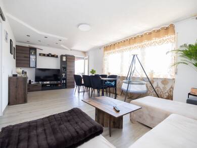 Wohnung zum Kauf 219.000 € 3 Zimmer 87 m² 3. Geschoss Donaueschingen Donaueschingen 78166