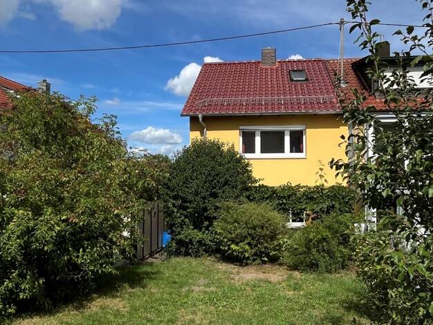 Doppelhaushälfte zum Kauf 452.000 € 4,5 Zimmer 110 m² 402 m² Grundstück Herrenberg Herrenberg 71083