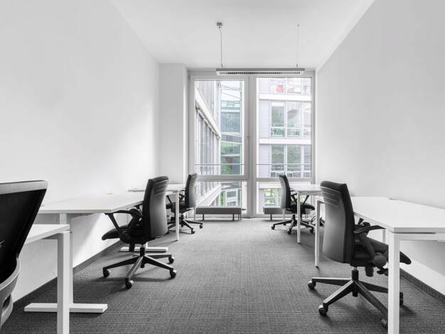 Bürofläche zur Miete provisionsfrei 339 € 10 m² Bürofläche Marcel - Breuer - Str. 15 Schwabing-Freimann München 80807