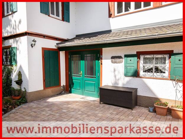 Einfamilienhaus zum Kauf 680.000 € 7 Zimmer 270,7 m² 1.017 m² Grundstück Bad Herrenalb 76332