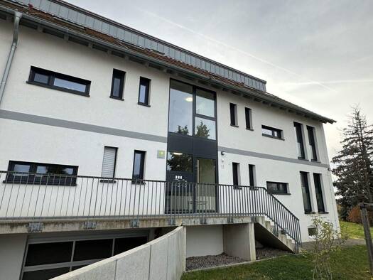 Wohnung zur Miete 1.174 € 3 Zimmer 93,9 m² 1. Geschoss frei ab 01.04.2026 Dr.-Georg-Teichtweier-Str. 11 Lengfeld Würzburg 97076