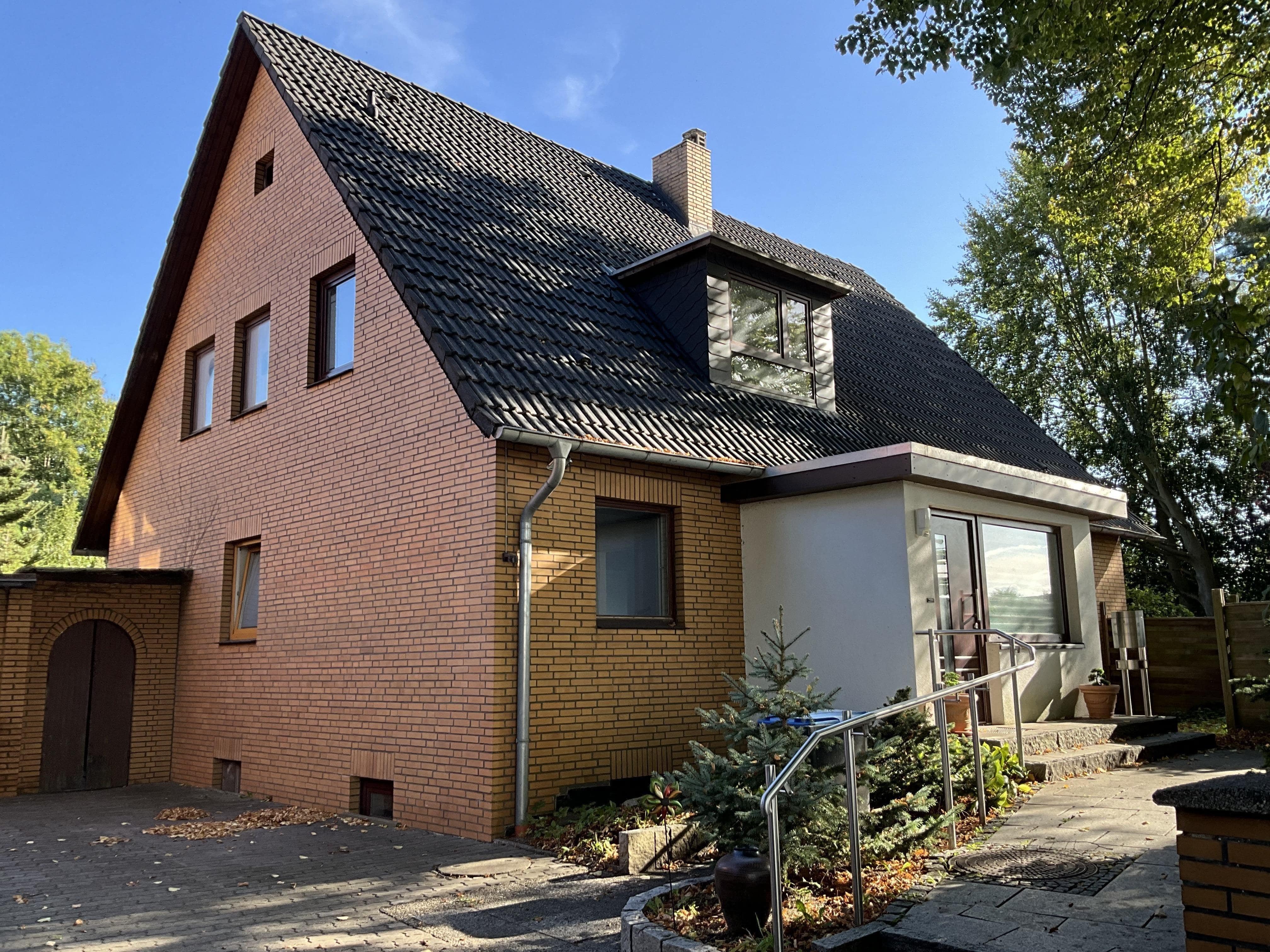 Einfamilienhaus zum Kauf 435.000 € 9 Zimmer 180 m²<br/>Wohnfläche 970 m²<br/>Grundstück Strecknitz / Rothebeck Lübeck 23560