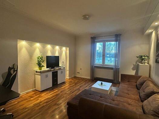 Wohnung zur Miete 820 € 2 Zimmer 63 m² 1. Geschoss frei ab sofort Innenstadt Fürth 90762