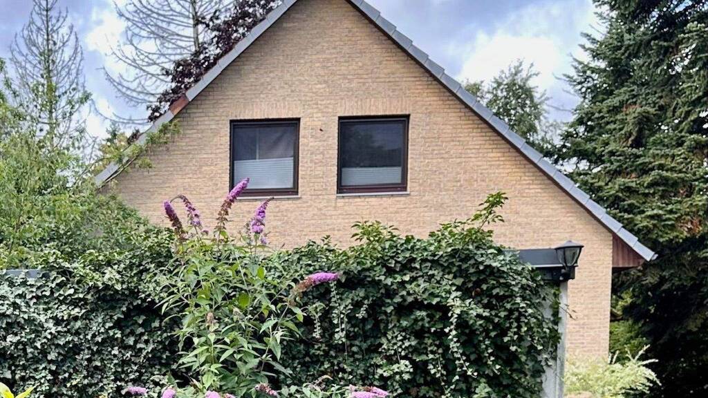 Einfamilienhaus zum Kauf 315.000 € 4,5 Zimmer 112 m² 1.868 m² Grundstück Neuenkirchen Schwanewede 28790