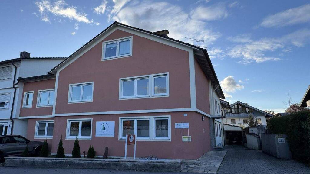 Bürofläche zur Miete provisionsfrei 900 € 100 m² Bürofläche Wasserburger Straße 9a Schloßberg Stephanskirchen 83071