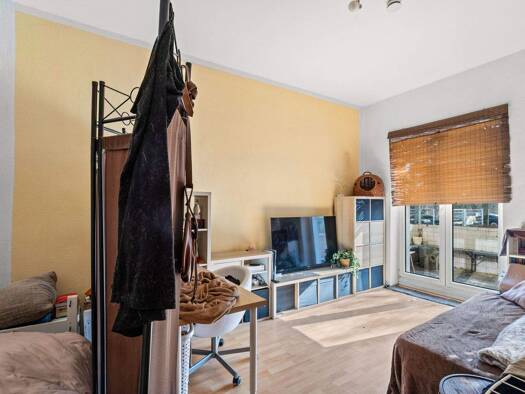 Wohnung zum Kauf 275.000 € 2 Zimmer 64 m² EG Lichtenberg Berlin 10365