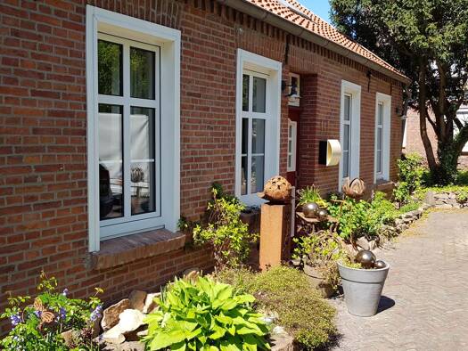 Einfamilienhaus zum Kauf provisionsfrei 450.000 € 6 Zimmer 160 m² Heisfelder Straße 117 Leer 26789