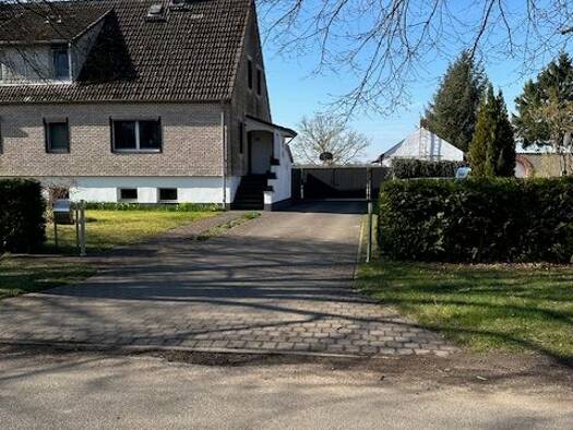 Doppelhaushälfte zum Kauf 225.000 € 5 Zimmer 107 m² 1.332 m² Grundstück frei ab 10.08.2026 Drönnewitz Wittendörp 19243