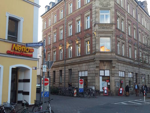 Wohnung zur Miete 850 € 3 Zimmer 66 m² Geschoss 2/3 frei ab sofort Innenstadt Erlangen 91054