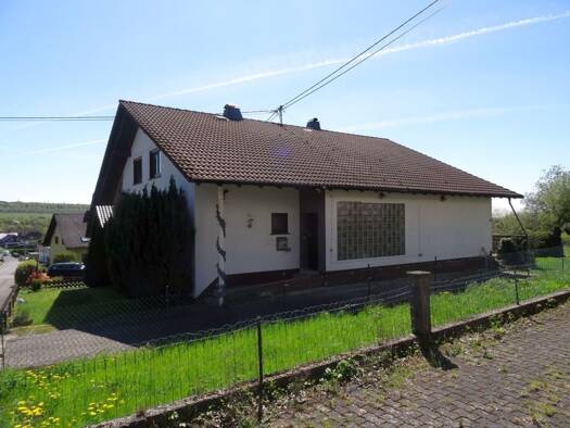 Einfamilienhaus zum Kauf 125.000 € 9 Zimmer 326 m² 920 m² Grundstück Oberrod 56479