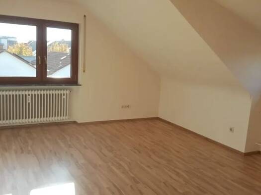 Wohnung zur Miete 949 € 3 Zimmer 85 m² Geschoss 2/3 frei ab 01.01.2026 Blankenloch Stutensee 76297