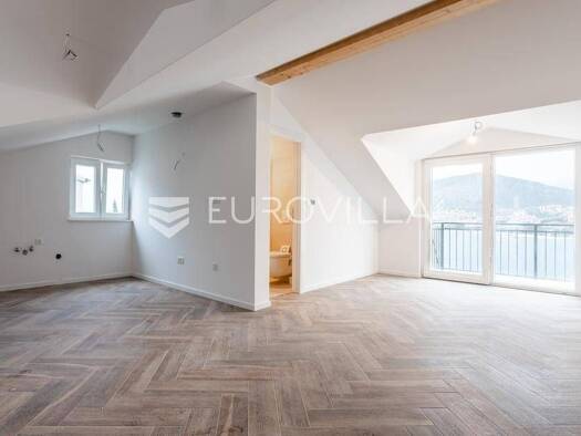 Haus zum Kauf 1.493.000 € 6 Zimmer 370 m² Seget Vranjica Seget